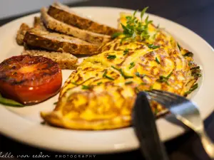 The blue cow deli