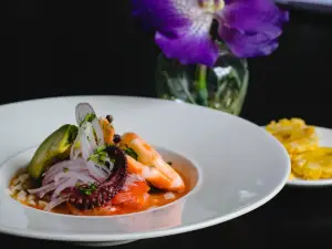Casa Rosada Lounge Restaurant