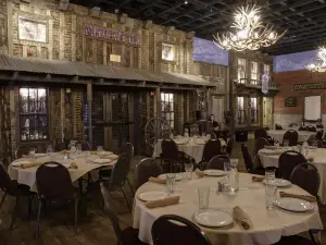 Big E Steakhouse & Saloon