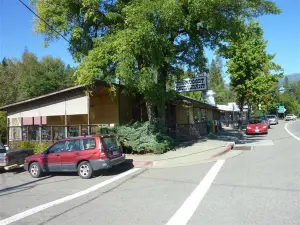 The Nugget Restaurant