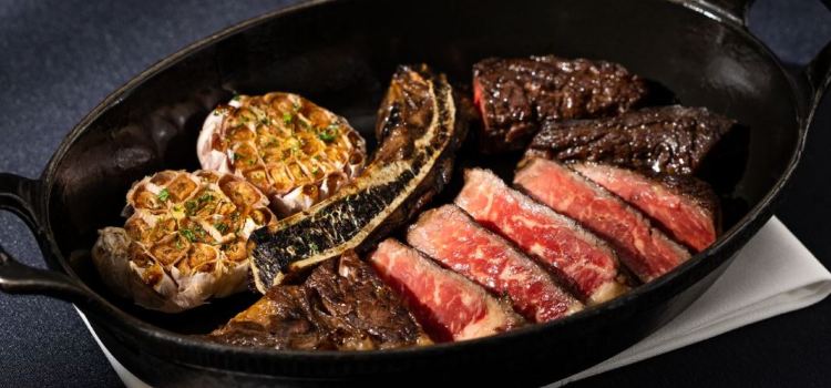 A CUT STEAKHOUSE