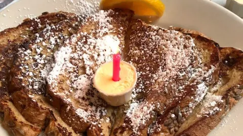 Elmo's Diner in Durham