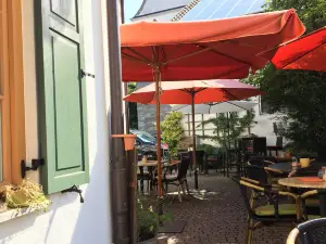 Backerei/Cafe Tralmer