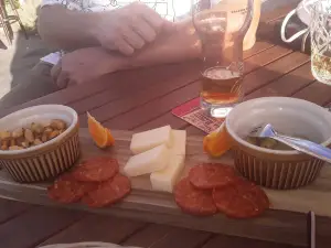 Bistrot Le Voilà