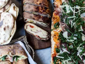 Aromi Caffe and Pizzeria