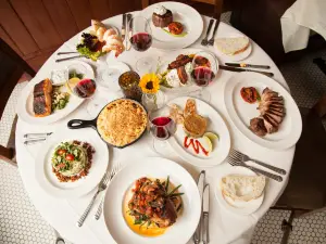 Halls Chophouse