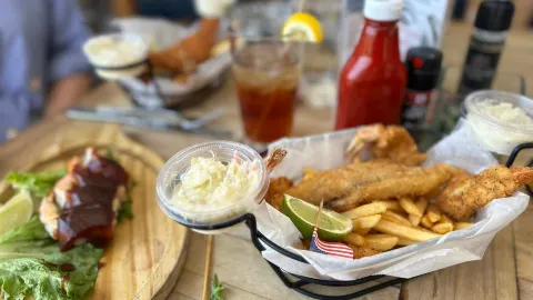Mrs. Mac's Kitchen (Big) in Key Largo