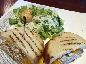 Redwood Café