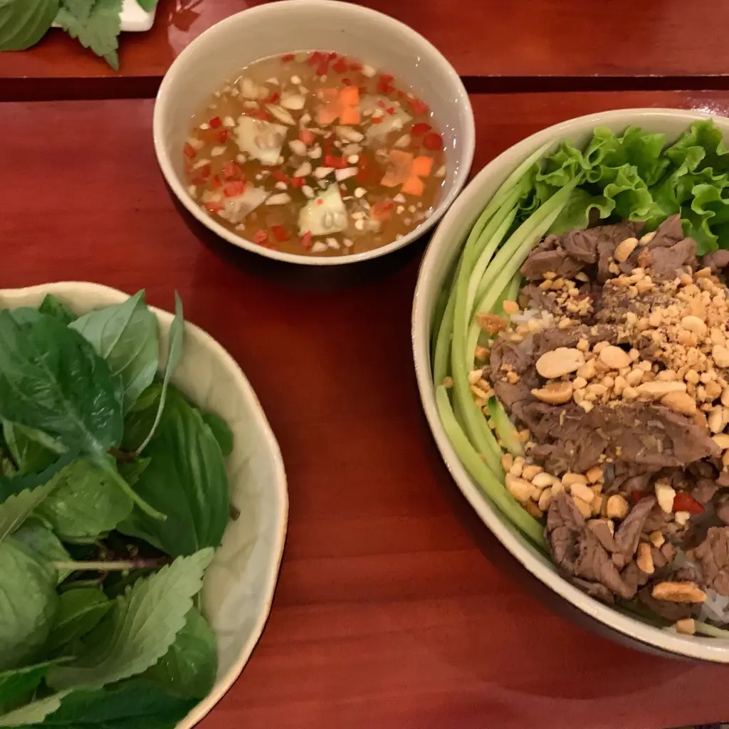 Am Thuc Chay Thien Truc