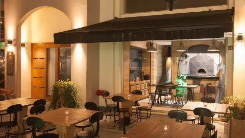 Pizzeria Napoletana 485 in ラルナカ