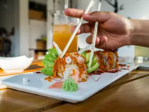 Zakennayo Sushi Bar