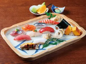 Uotakezushi