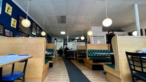 Gary's Harvest Restaurant in Wilton