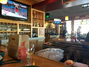 Applebee's Grill + Bar
