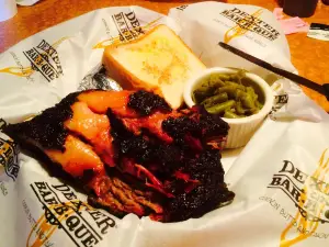 Dexter Bar-B-Que