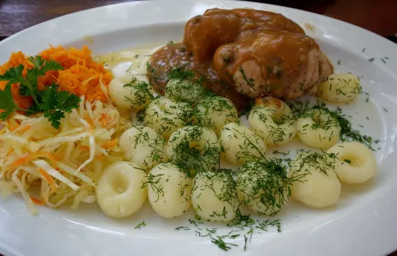 SEROKOMLA Restauracja