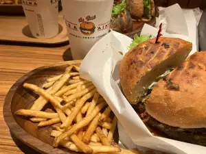 KUA`AINA 鎌倉店