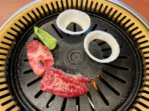 ふぁみり庵 はいから亭 与次郎本店