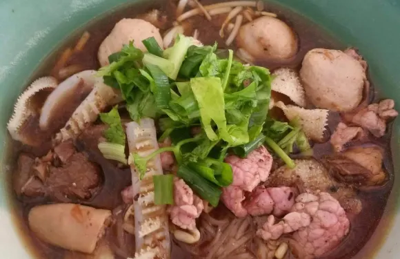 Rod Yeim Noodle