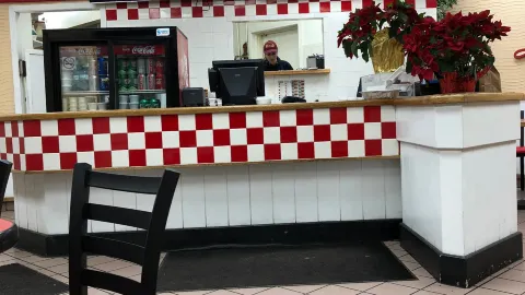 Flings Fried Chicken in Windsor