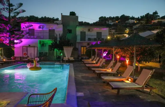 Borsalino Pool Bar and Pub