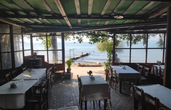Stefanos Fish Taverna