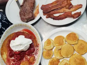 Dixie Lunch
