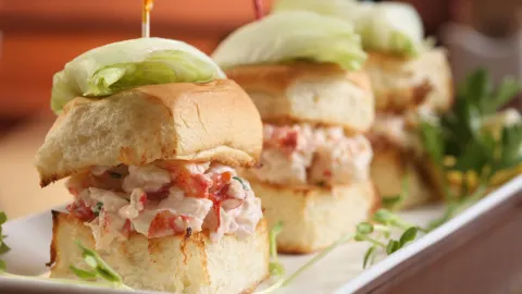 Chesapeake Inn Restaurant & Marina in Cecil County