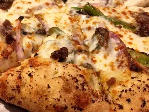 Papa Reno Pizza, Subs, and More