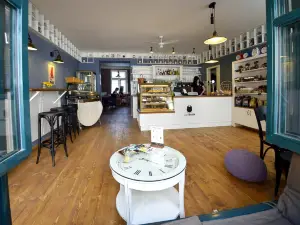 Cafe Budik