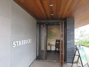 スターバックスコーヒー 本巣北方店