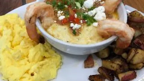 SunnySide Cafe in 크렘슨