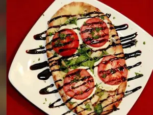 Quindts Towne Lounge & Eating House