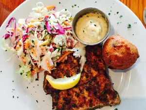 Jonah's Fish & Grits
