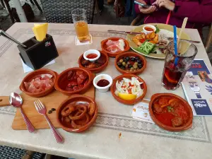 Ritmo Tapas-Bar-Restaurant, GF Cafer Tansoy