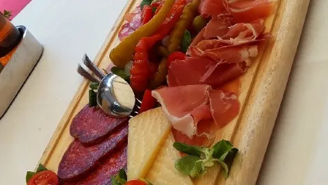 Kaptolska Klet in Zagreb