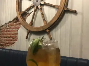 Maritimo Sea Food Bar