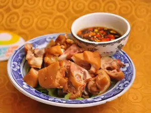 步行街老武家本地骨頭莜麵