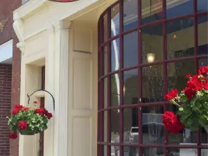 Helen's Restaurant