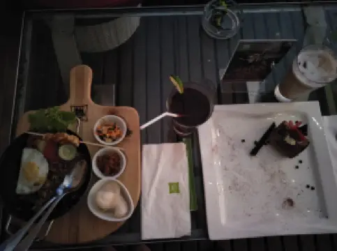 Skybar @ ibis Styles Yogyakarta