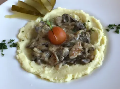 Hotel - Restaurant "Zuvedra"