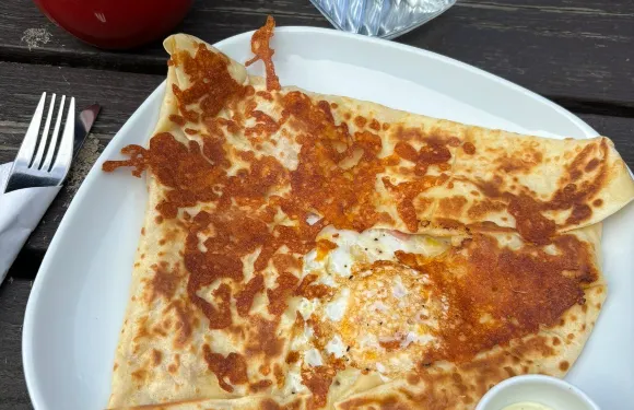 Lókal Bistro