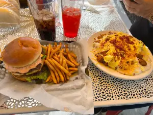 Oasis Diner