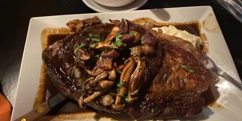 19 South Main Restaurant