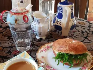 Tuhannen Tuskan Cafe