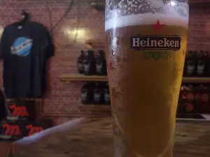 Owl Beer Pub