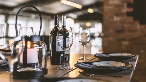 Roka Kitchen & Wine Bar in Lapland