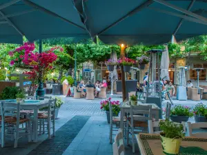Poligefston Grill