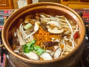 JIUZHAISTONEPOT YAKBEEFSOUPSHOP
