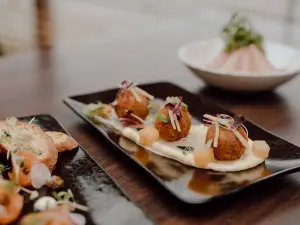 Cleaver Seafood & Grill